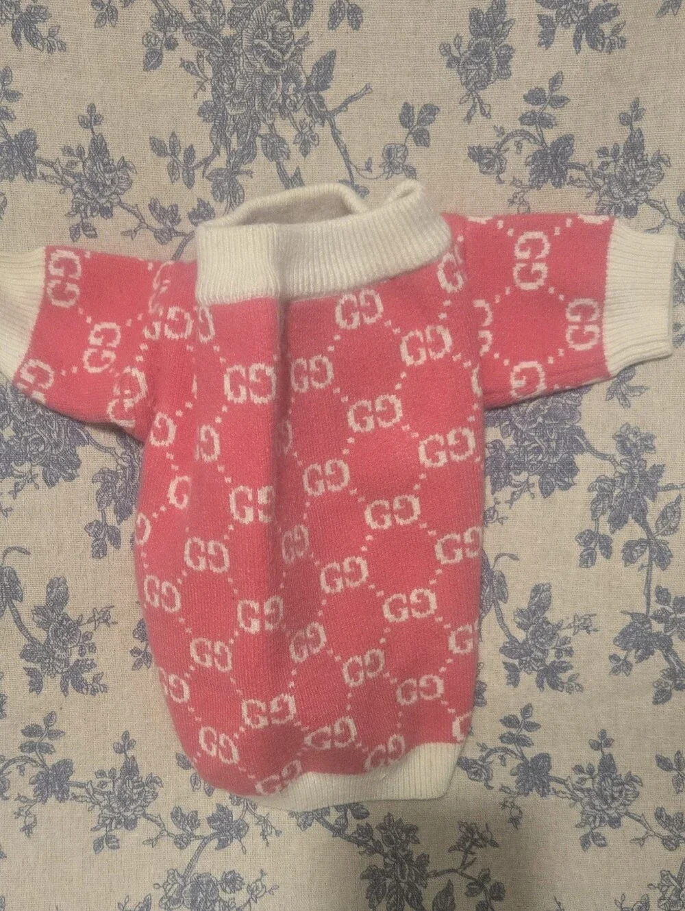 Designer GG Dog Sweater Soft Stretchy Size Medium (Fits Small To Medium)
